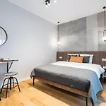 Апартаменти Amazing Terrace Bright - Amzei Square