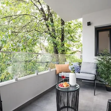 Amazing Terrace Bright - Amzei Square