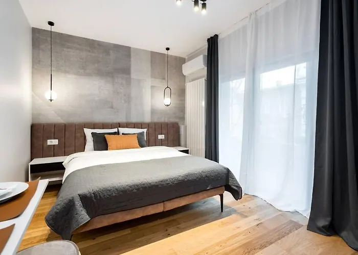 Amazing Terrace Bright - Amzei Square 布加勒斯特