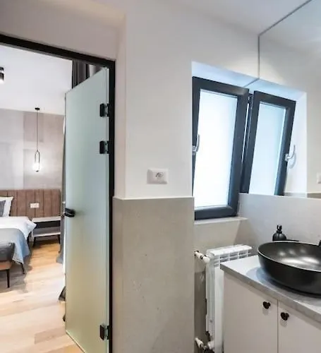 Amazing Terrace Bright - Amzei Square 布加勒斯特