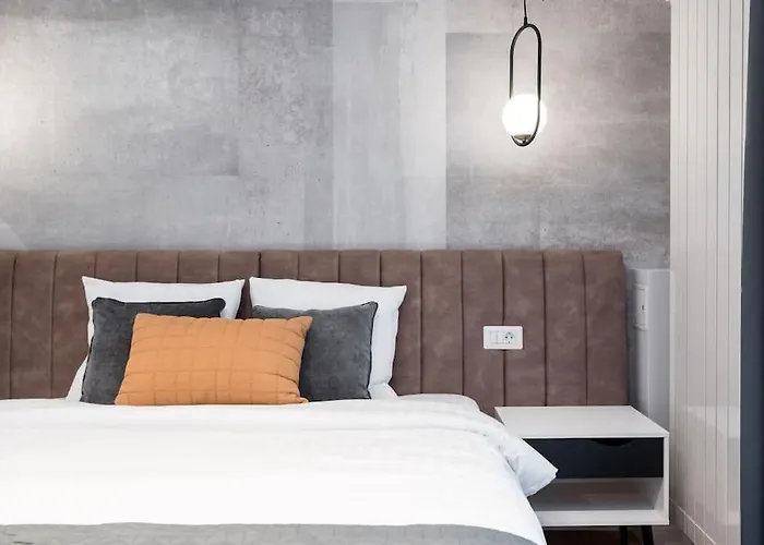 Amazing Terrace Bright - Amzei Square 公寓