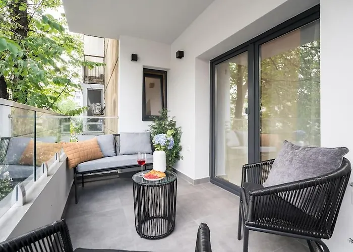 Amazing Terrace Bright - Amzei Square Бухарест