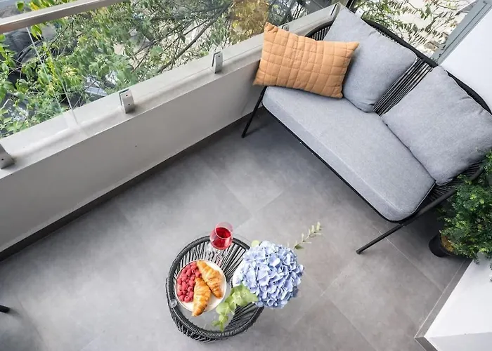 Amazing Terrace Bright - Amzei Square *